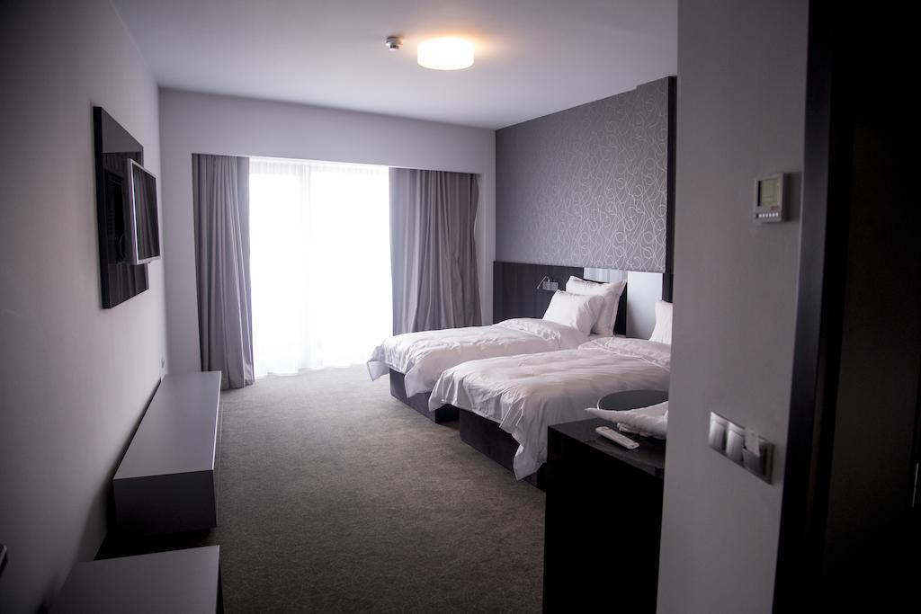Hotel Tempo Targu Mures Room photo